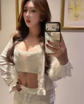 奶大质量高妹妹就找她