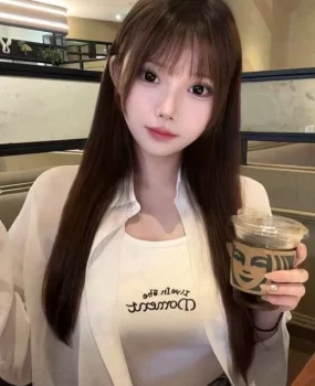 东莞颜值高非常水嫩细皮嫩肉