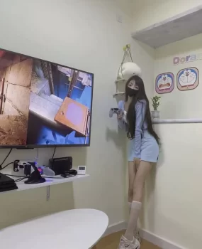 单身公寓刚刚来这里工作小姐姐真实本人下海