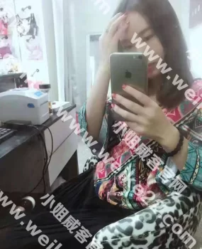 南山清纯妹妹楚楚等你约